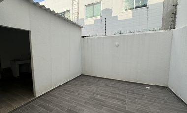 VENTA DE CASA PARA ESTRENAR EN EL B/ VILLANOVA DE MONTERIA