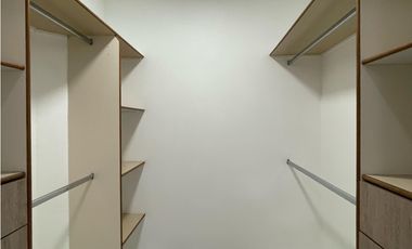 Apartamento en Arriendo Oviedo Medellín
