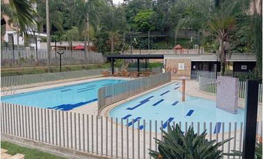 Apartamento en Arriendo Loma de Los Benedictinos Envigado