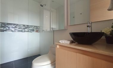 Apartamento en Arriendo Loma de Los Benedictinos Envigado