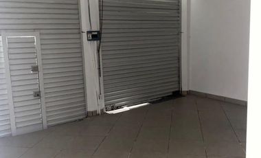 RENTA DE EDIFICIO EN AVENIDA LAS TOORES EN SAN MATEO ATENCO