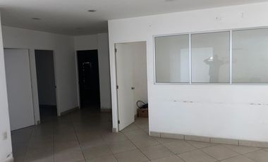 RENTA DE EDIFICIO EN AVENIDA LAS TOORES EN SAN MATEO ATENCO