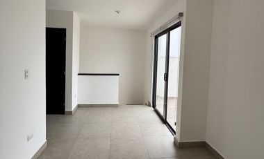 Casa en Renta - Zona Cumbres Altrysa