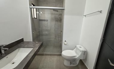 Casa en Renta - Zona Cumbres Altrysa