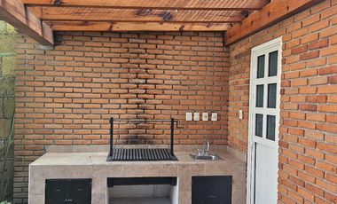 RENTA DE CASA EN RESIDENCIAL ALBORADA EN METEPEC