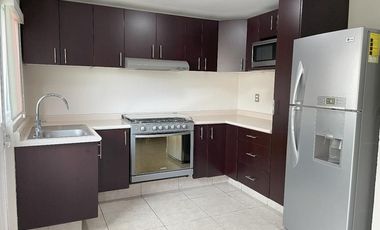 VENTA DE CASA EN RESIDENCIAL LA JOYA EN SAN MATEO ATENCO