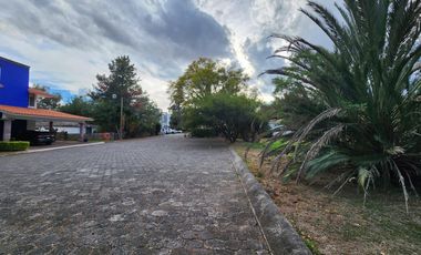 Casa Venta en Club de Golf Erandeni colinda campo de golf
