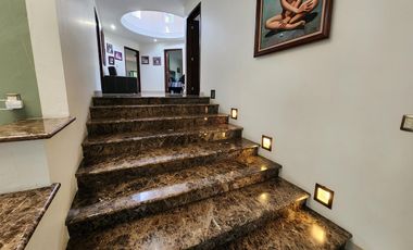 Casa Venta en Club de Golf Erandeni colinda campo de golf