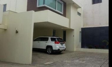 Casa en Venta en calle Sonora, Col. Petrolera