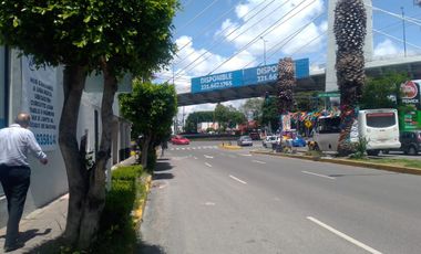 Local en Residencial Boulevares