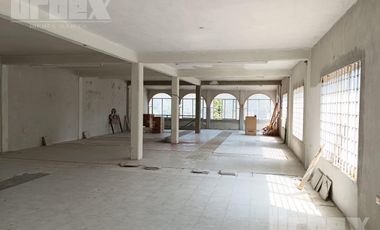 SE VENDE BODEGA GRANDE CON CASA EN CHAMPOTON, CAMPECHE.
