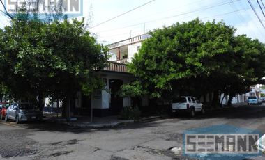 Edificio Comercial Con Casa  en Venta en Aquiles Serdan Col. Centro Veracruz