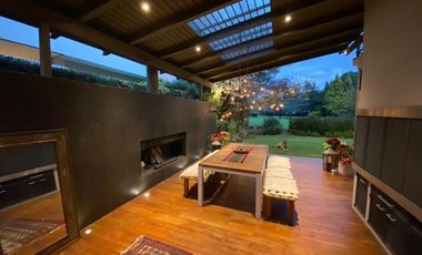 Casa en Venta en Club de Golf Los Encinos