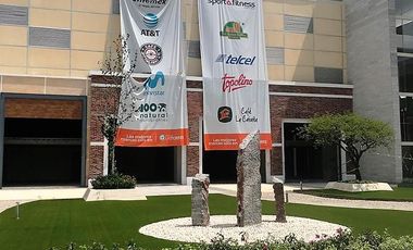 Local en renta Plaza Las Torres