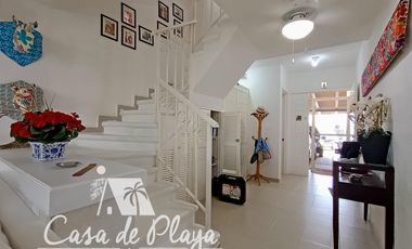 Villa en venta con Club de Playa Acapulco Diamante