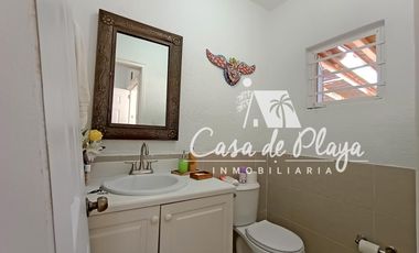 Villa en venta con Club de Playa Acapulco Diamante