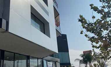 Locales y oficinas  en VENTA ya rentados para inversionistas Cumbres Monterrey