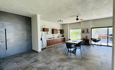 QUINTA EN VENTA congrecacion calles MONTEMORELOS NUEVO LEON