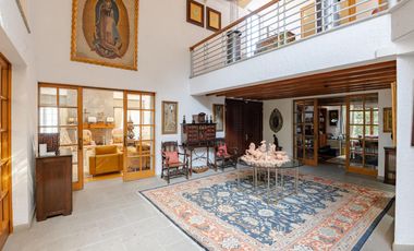Espectacular casa sobre el Campo de Golf de Los Encinos