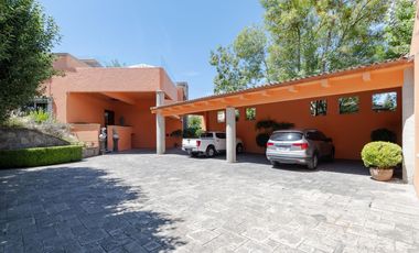 Espectacular casa sobre el Campo de Golf de Los Encinos