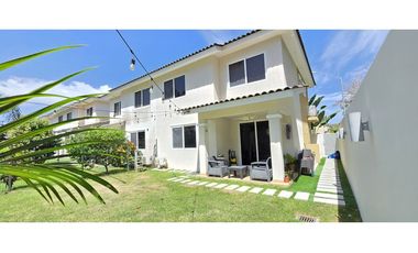Alquiler de Casa linea blanca en Bosques del Pacífico, Panamá Pacífico
