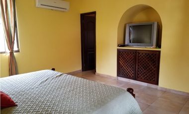 VENTA CASA AMOBLADO CORONADO