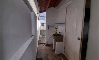 ALQUILO CASA EN LA CHORRERA ARBOLEDA LOS ALMENDROS 3R