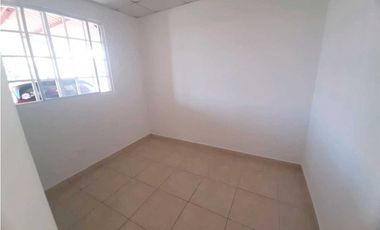ALQUILO CASA EN LA CHORRERA ARBOLEDA LOS ALMENDROS 3R