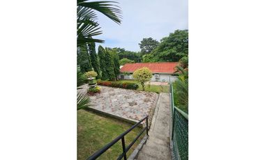 SE VENDE CASA EN BRISAS DEL GOLF - URB. LA MONTAÑESA