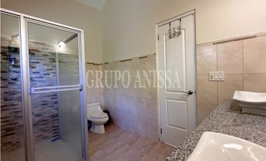Hermosa Casa en Venta en Capira – Vista Panorámica al Cerro Trinidad