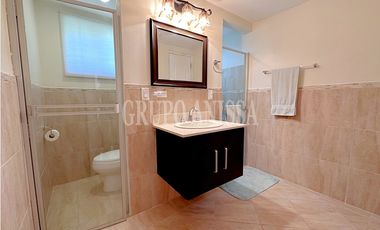 Hermosa Casa en Venta en Capira – Vista Panorámica al Cerro Trinidad
