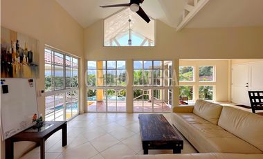 Hermosa Casa en Venta en Capira – Vista Panorámica al Cerro Trinidad