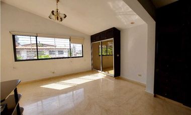 VENTA DE CASA EN BETANIA  EN CLUB X 300 MTS2 4 REC 