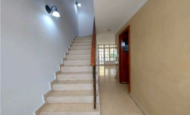 VENTA DE CASA EN BETANIA  EN CLUB X 300 MTS2 4 REC 
