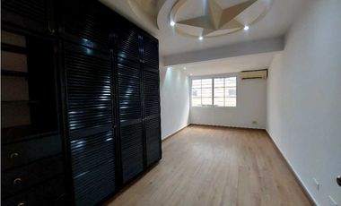 VENTA DE CASA EN BETANIA  EN CLUB X 300 MTS2 4 REC 