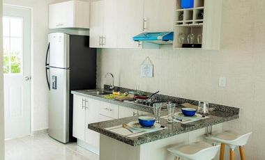 CASAS EN PLAYA DEL CARMEN / ENTREGA INMEDIATA Y PREVENTA CON AMENIDADES