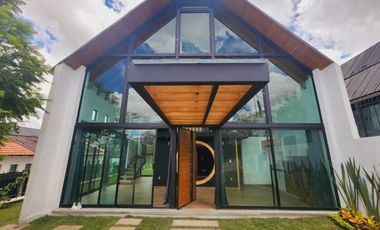 VENTA DE CASA TULIPANES V EN FRACCIONAMIENTO SAN DIEGO IXTAPAN DE LA SAL