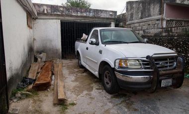 Local en venta con amplio terreno en San Juan Valladolid Yucatan