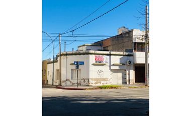 Lote esq. Muy Buena Ubicación