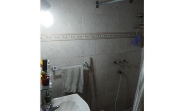 CASA EN VENTA BERISSO 124 e 14 y 15
