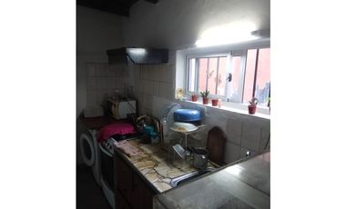 CASA EN VENTA BERISSO 124 e 14 y 15