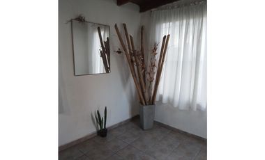 CASA EN VENTA BERISSO 124 e 14 y 15