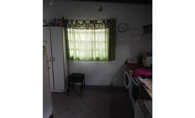 CASA EN VENTA BERISSO 124 e 14 y 15