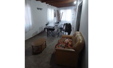CASA EN VENTA BERISSO 124 e 14 y 15