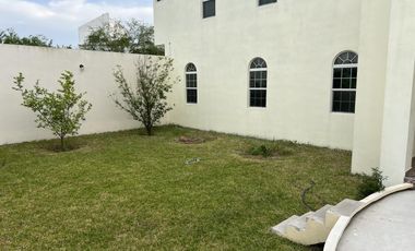 Casa en Esquina VENTA 500 m2 Fraccionamiento Moderno en REYNOSA Tamaulipas.