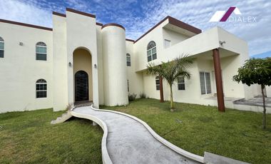 Casa en Esquina VENTA 500 m2 Fraccionamiento Moderno en REYNOSA Tamaulipas.