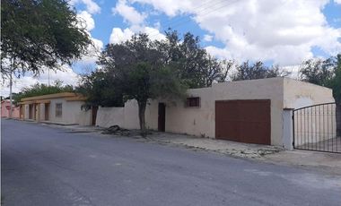 Casa en Venta  de un piso Centro del Municipio de Paras N.L.