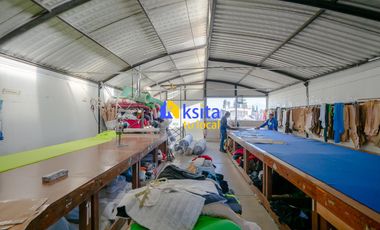Local y taller en venta por Por Periférico y 14 Sur, Granjas de San Isidro, Puebla