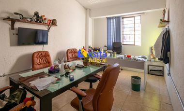 Local y taller en venta por Por Periférico y 14 Sur, Granjas de San Isidro, Puebla