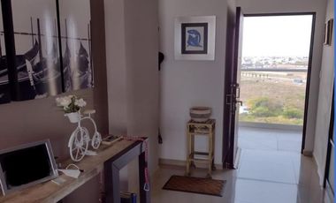 Departamento en VENTA de 147 m2 con vista al mar, ALBERCA, 2 recamaras en Fracc. Playas del Conchal